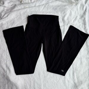 Alo Yoga Airbrush Bootcut leggings black